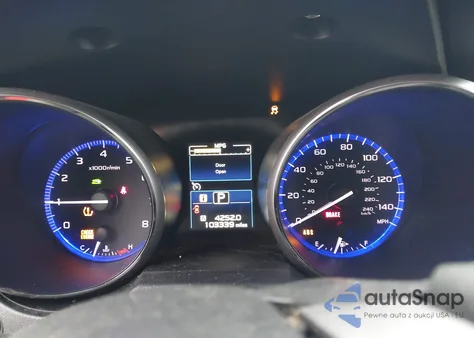 2018 Subaru Outback 2.5I Premium z USA, uszkodzony, nr VIN 4S4BSACC6J3364482